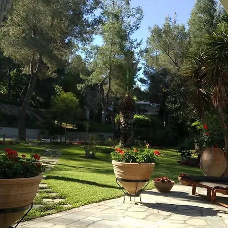 Sani Maria Villa *